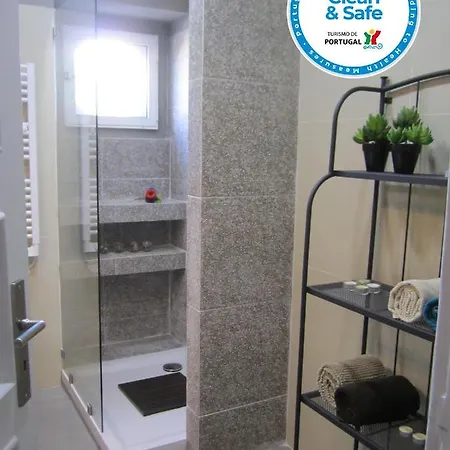 Alvalade Apartment *